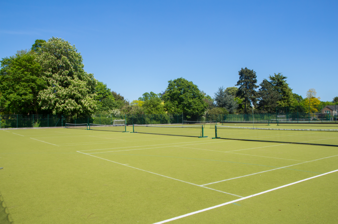 Image of tennis courts at Latham Close